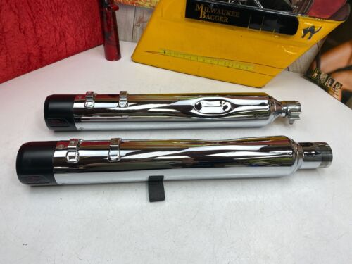 CVOš„Genuine Harley 17-23 CVO Touring OEM Mufflers Exhaust Chrome W/Black Tipsš„ - Picture 4 of 12