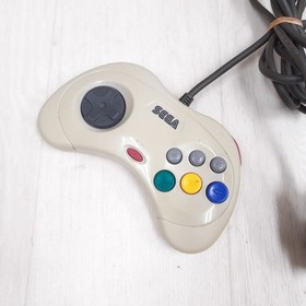 Sega Saturn Console With Light Virtua Gun Fighting Stick Controllers & 3 Games
