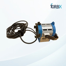 ARRI 300 Plus Professional Studio Light without barn doors