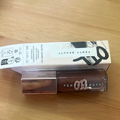 Fenty Beauty Gloss Bomb Oil Illuminizing Lip Oil  n Gloss 9 mL