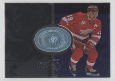 1998-99 SPx Finite 75/6950 Steve Yzerman #93 HOF 5tf