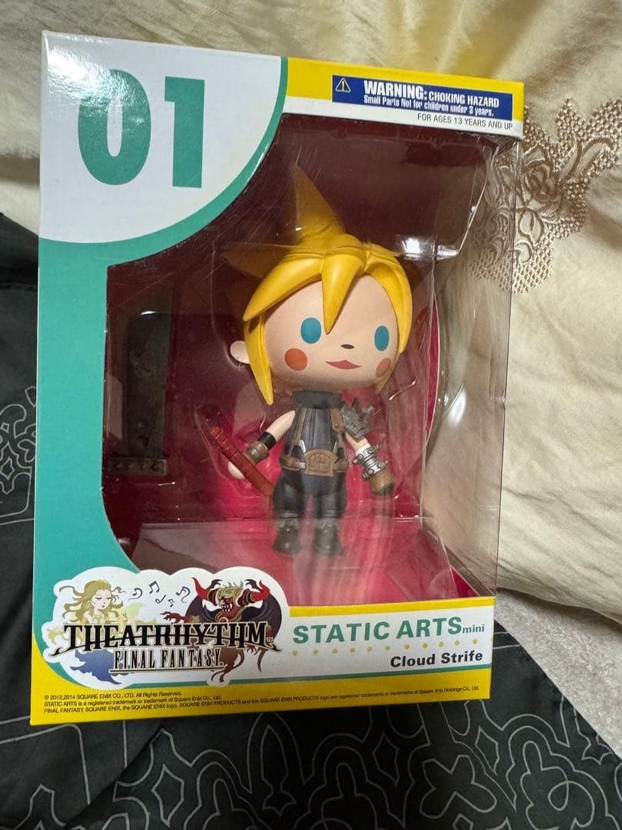 Theatrhythm Final Fantasy STATIC ARTS mini Cloud Strife Figure 01