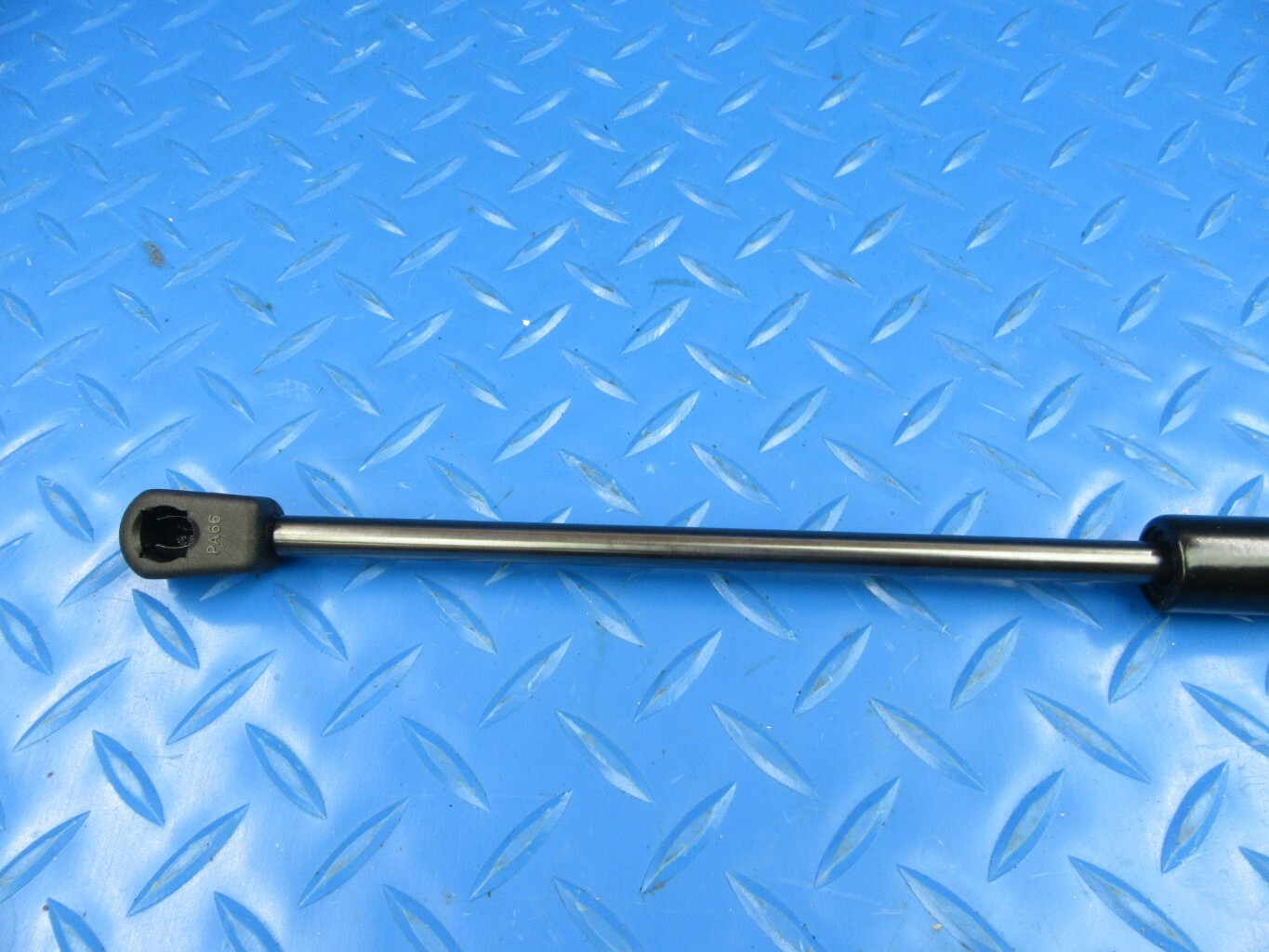 Bentley Flying Spur trunk shocks lift support struts TopEuro #12163