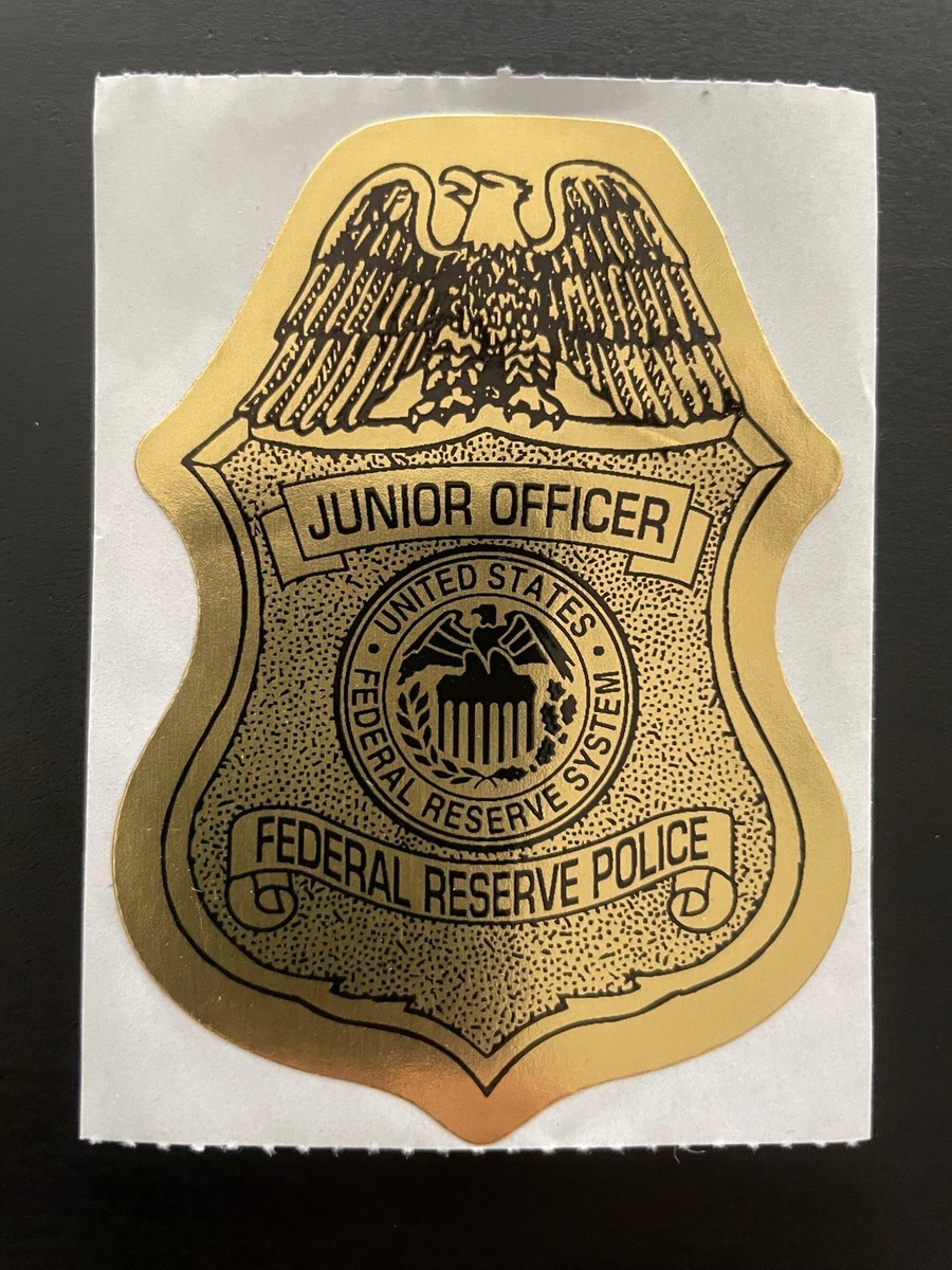 Federal Reserve Police Junior Officer Gold Sticker Badge