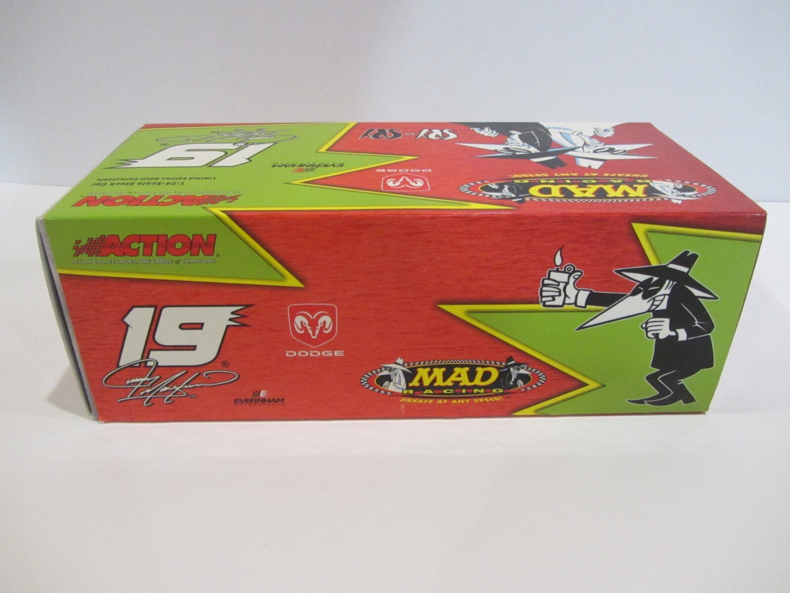 2004 JEREMY MAYFIELD signed NASCAR 1/24 LIONEL DIECAST CAR MAD MAGAZINE
