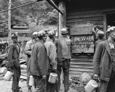 Coal Miners  P V & K Coal Co. Clover Gap Mine 1946 Lejunior KY 8x10 photo