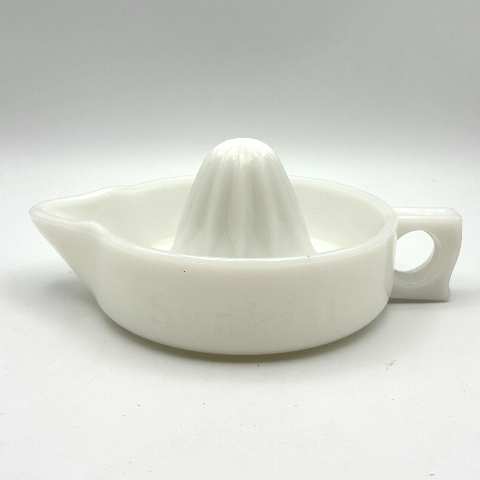 Sunkist Milk Glass Juicer White Orange Lemon Citrus Reamer Made USA Vintage