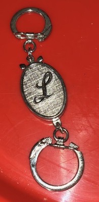 Vintage Swank Kum-A-Part Silver Tone Monogram Keychain - L