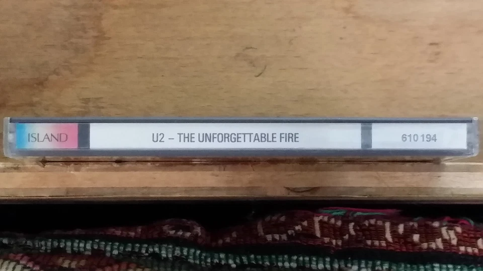 U2 • THE UNFORGETTABLE FIRE CD - Bild 4 von 4