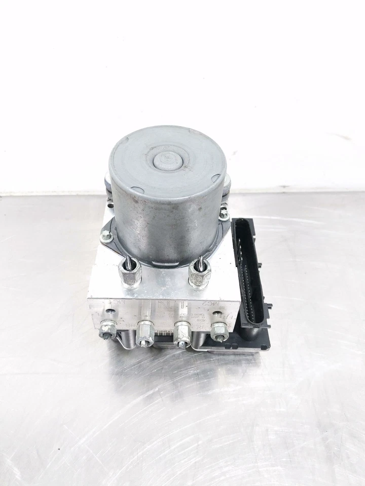 Infiniti FX50 2012 2013 Sport ABS bomba de freno antibloqueo y módulo OEM 476603EV1E Foto 3 de 4