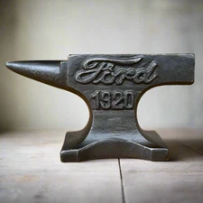 Ford 1920 Cast Iron Anvil Paperweight With Antique Finish (4.5" x 3")