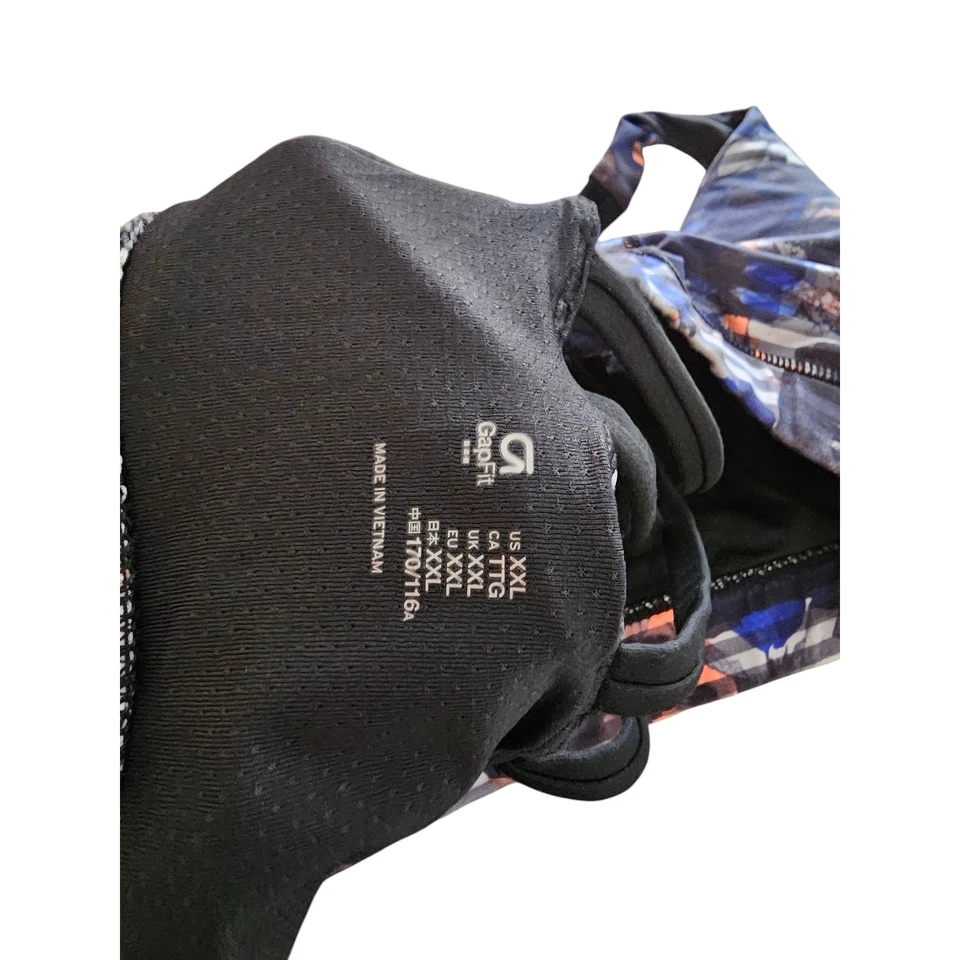 Sujetador deportivo GAP Fit para mujer talla XXL con tiras negro azul estampado floral Foto 4 de 4