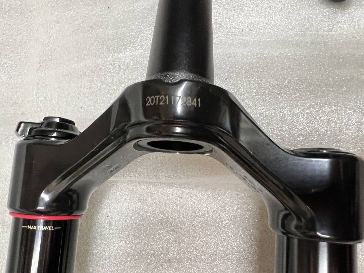 NEW RockShox ZEB R 29 140-160mm Dual Position Air 15x110 Boost