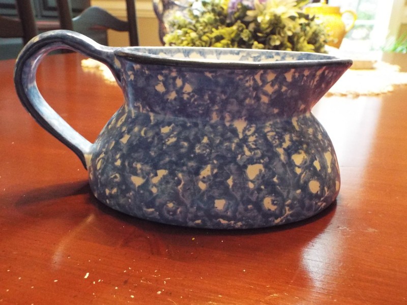 vintage Stangl Pottery "Town and Country" gravy boat