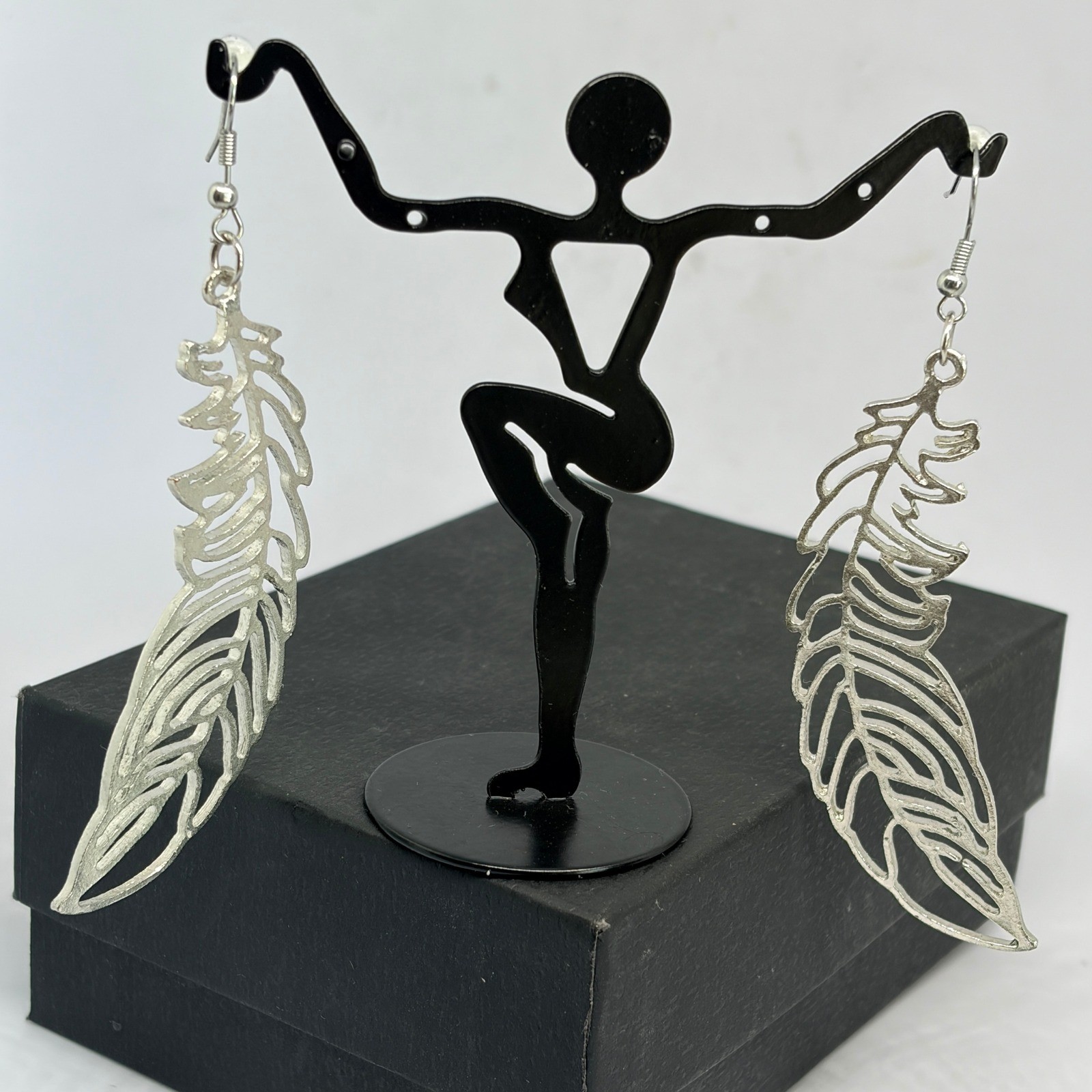 Sterling Silver Tone Openwork Leaf Skeleton Dangl… - image 2