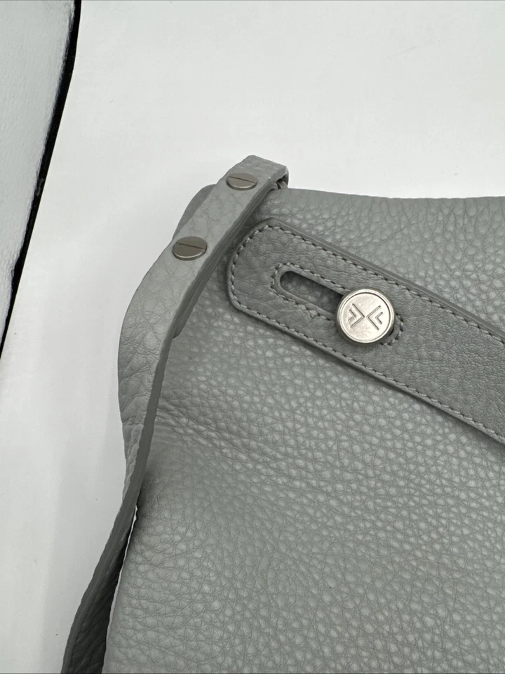 Bandolera de cuero gris Skagen Denmark (con dos asas) Foto 3 de 4