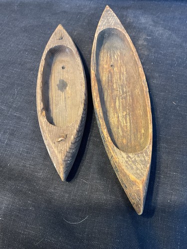 Un lot d'anciens canots amérindiens en bois sculpté à la main 12" et 9,5" - Photo 5/5