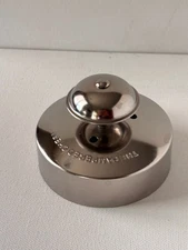 Pampered Chef Cut and Seal Round Sandwich Maker 3-1/2" Kitchen gadget Crustless