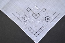 VINTAGE HANKY WHITE ON WHITE EMBROIDER PUNCHWORK HAND ROLLED EDGING