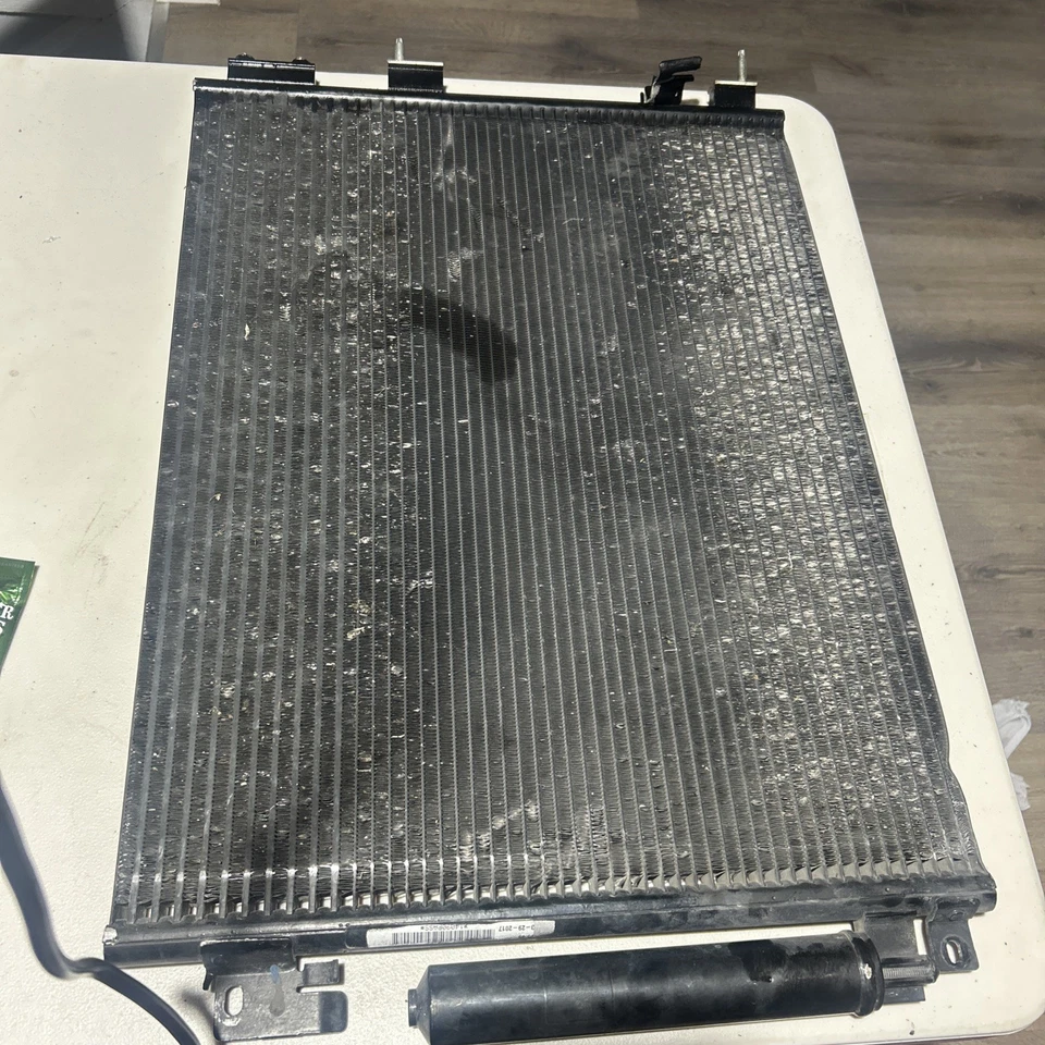 CHRYSLER 30/cargador/Challenger 2011-2023 condensador de aire acondicionado OEM Foto 4 de 4