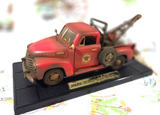 SOLIDO CHEVROLET TEXACO TOW TRUCK 1953 NIP 1/18 SCALE