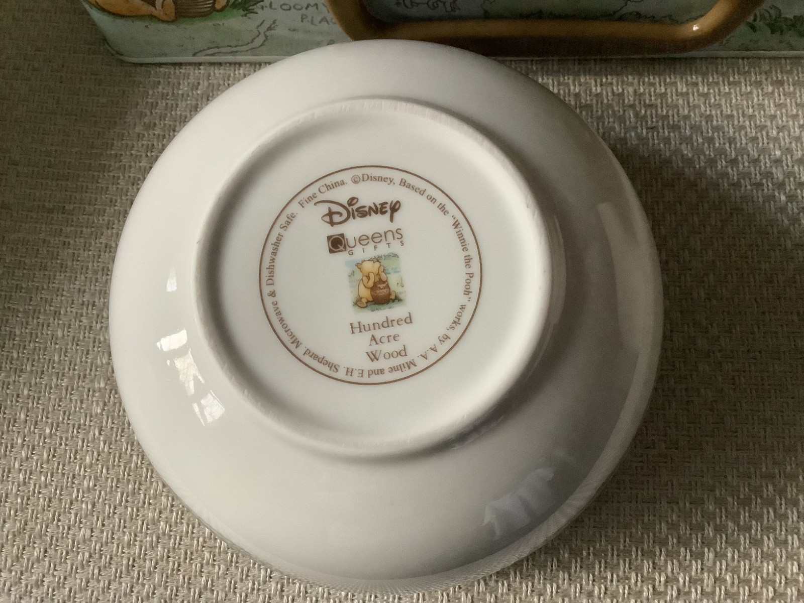 Disney 100 Acre Wood Breakfast Set in Tin Churchill Queens Gift BNIB Complete