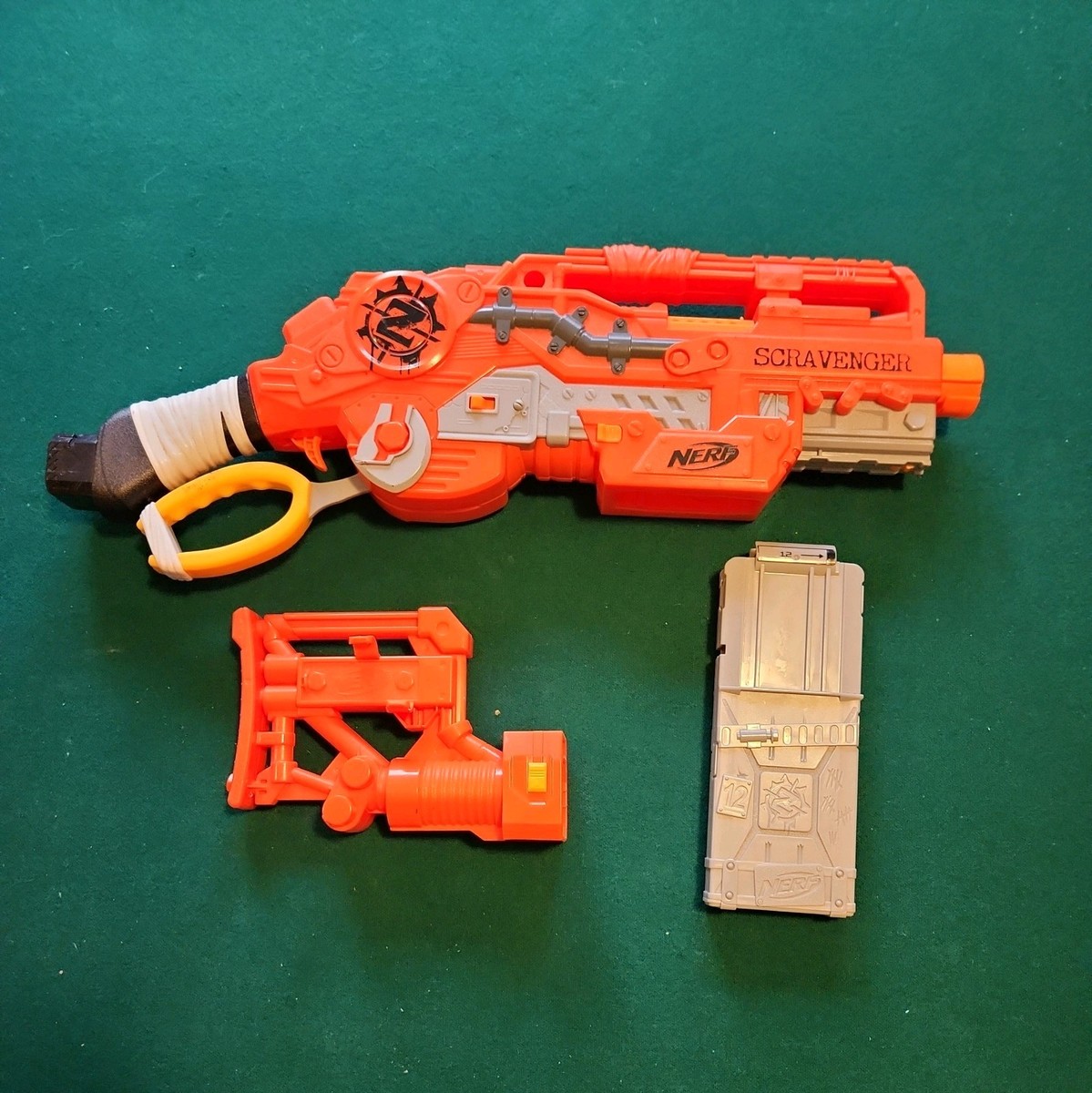 NERF Zombie Strike Scravenger Survival System Combat Blaster 2017