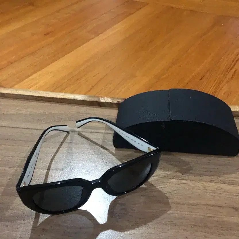 Prada Black Frame Sunglasses with White Accent thumbnail 3