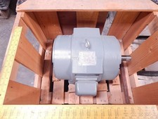 SIEMENS ENERGY & AUTOMATION 51-533-451 INDUCTION MOTOR 15 HP 1760 RPM 3 PHASE T7