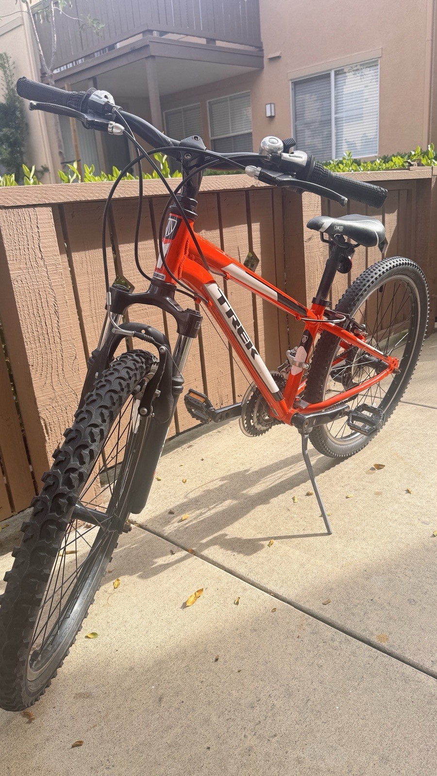 Trek MT. TRACK 220 24 BOY OG youth mountain bike