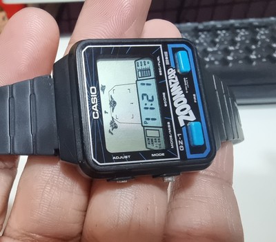 rare vintage Casio GZ-1 Zoomnzap Game Watch Module 497 JAPAN
