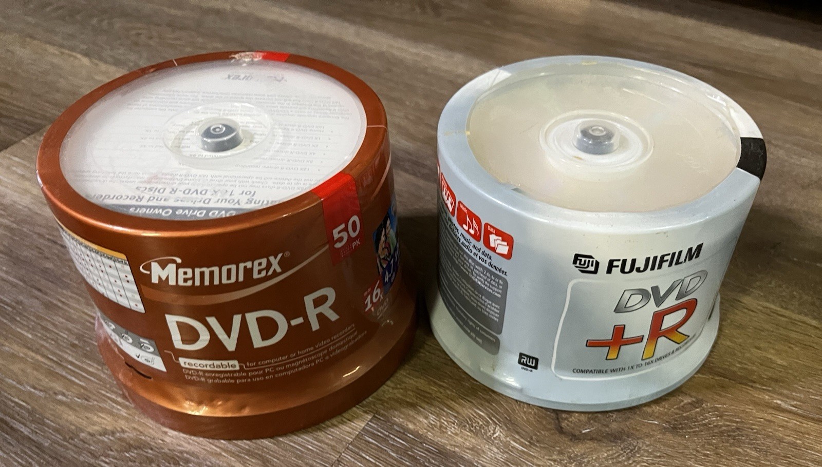 Memorex Fujifilm Blank DVD Media 100 Discs DVD-R DVD+R 4.7GB Recordable 16X