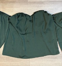 Banana Republic Factory Dark Green Off-Shoulder Blouse Brand New Size M