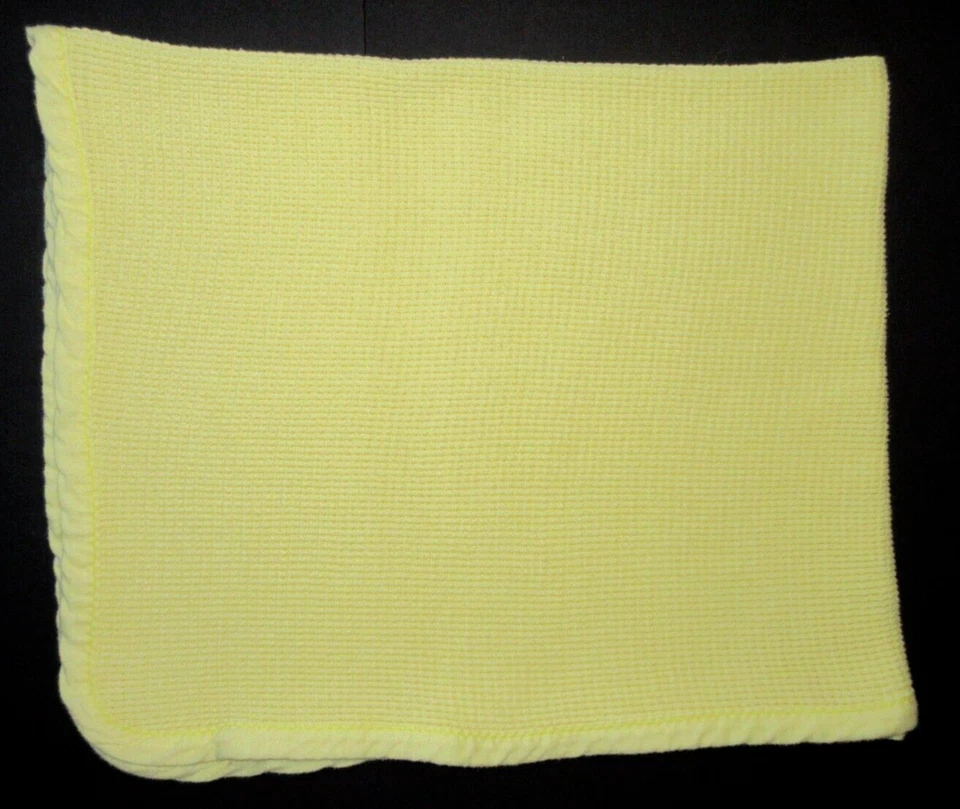 Manta de bebé Spencers amarilla térmica tejido gofre recepción seguridad Lovey 29x32 Foto 3 de 3
