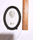 Vintage Oval PICTURE FRAME Pewter Silver/Brass Tone Metal - 5.5 in x 4 in — photo 2