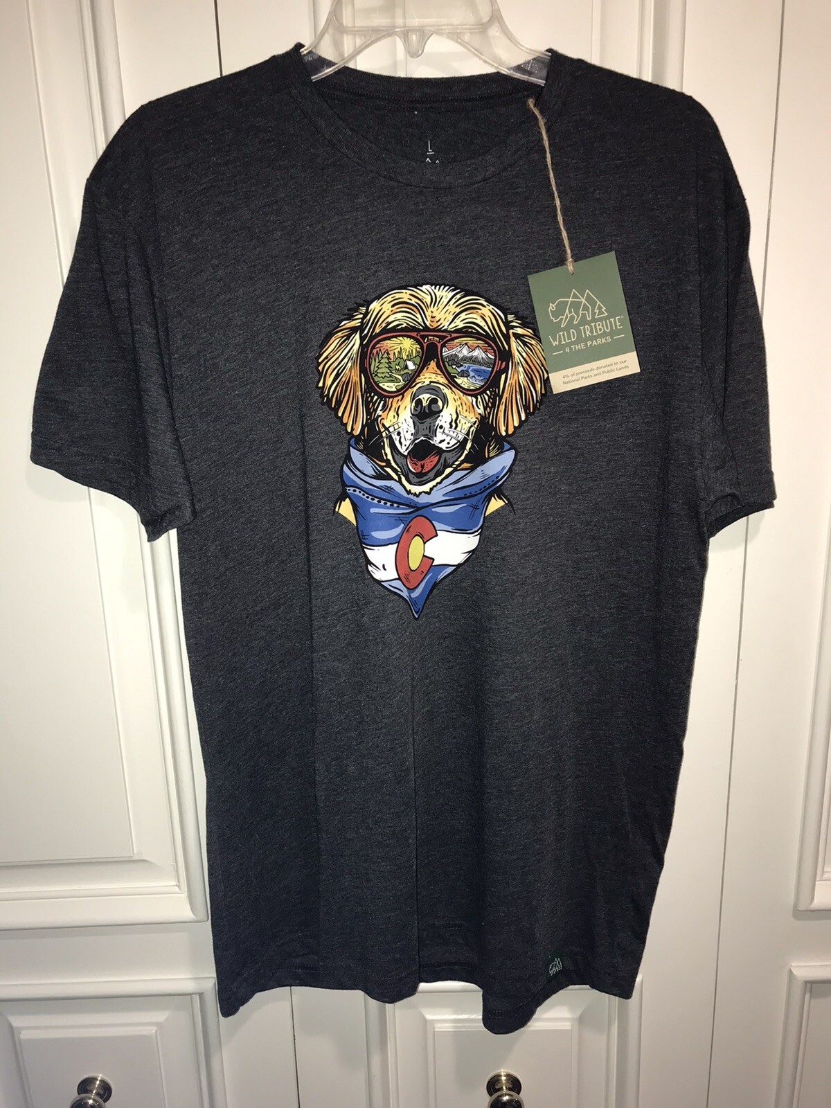 Wild Tribute Men’s Charcoal Maximus the CO Mountain Dog T Shirt Size L
