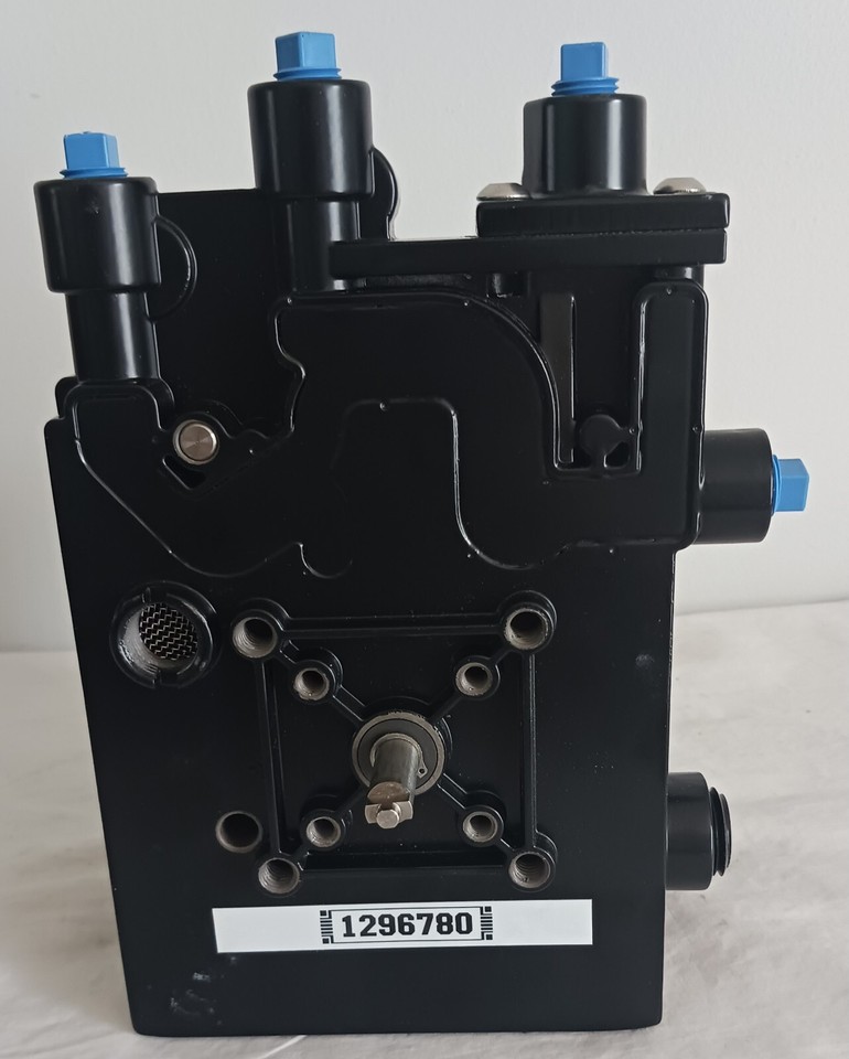 Flowserve High Performance Positioner APEX 8000 Automax. New. Free