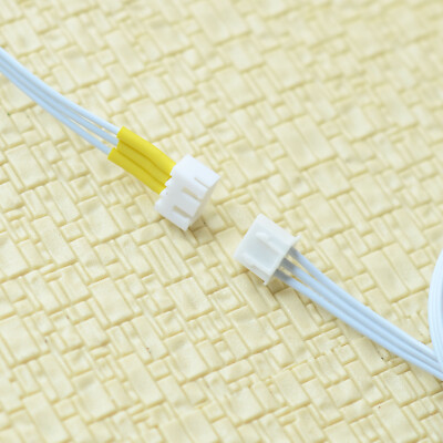 1 x extending wire  with connector for controller IR sensor and power hub dimmer
