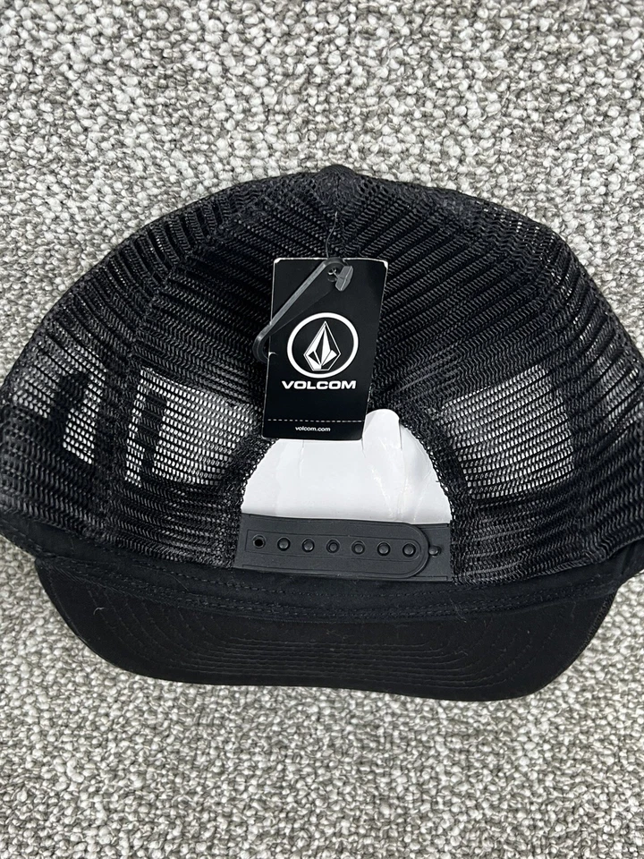 NEW! MENS VOLCOM GREEN BLACK SNAPBACK TRUCKER HAT ADJUSTABLE CAP ONE SIZE - Image 2 of 4