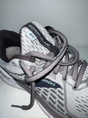 Zapatos para correr Brooks Adrenaline GTS 21 grises para mujer talla 6,5B 1203291B061 - Imagen 6 de 20