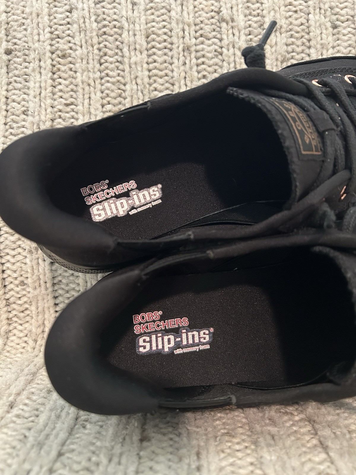 Skechers Women’s Bobs Skipper Keep It Sweet Slip-on Sneakers Black Size 9 RARE! image 7