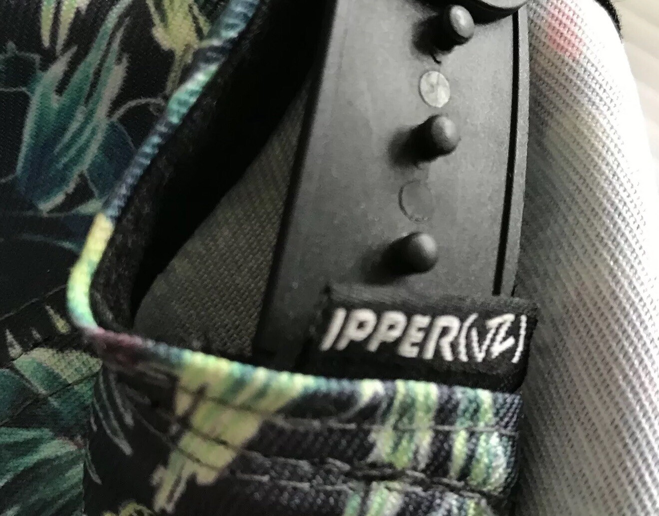 Picture 5 of 10