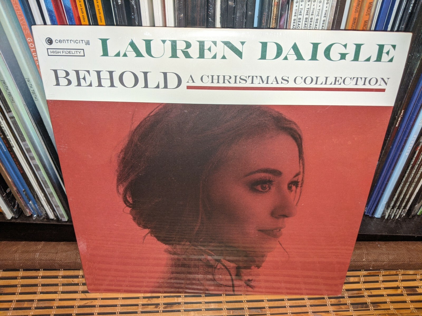 Лорен Дэйгл - СМОТРИТЕ: Рождественская коллекция - Виниловый альбом - НОВЫЙ И ЗАПЕЧАТАННЫЙ!! Редкость!