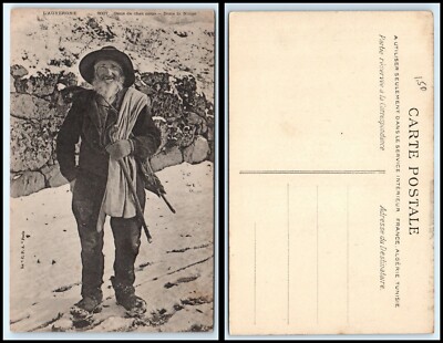 FRANCE Postcard - L'Auvergne, Gens de chez nous, Dans la Neige O40