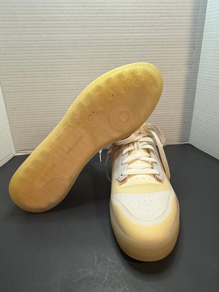 us13 - adidas Forum Tech Boost White Sky Tint w/box - Image 2 of 4