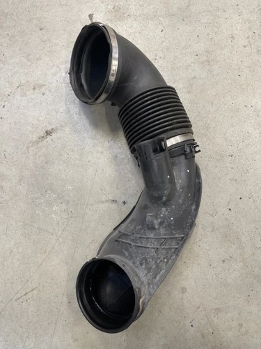 BMW 3 E90 E91 2011 Diesel 180kW Ansaugrohr Ansaugschlauch Turbolader 7807493