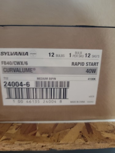 Sylvania Curvalume FB40/CWX/6 40 w case of 12 rapid start flourecent - Picture 8 of 9