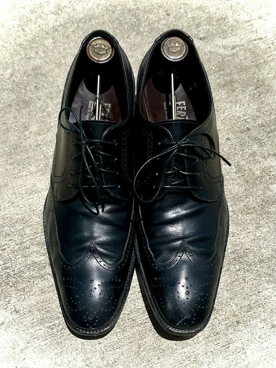 Salvatore Ferragamo Black Wingtip Dress Shoes for Men for  display picture 2