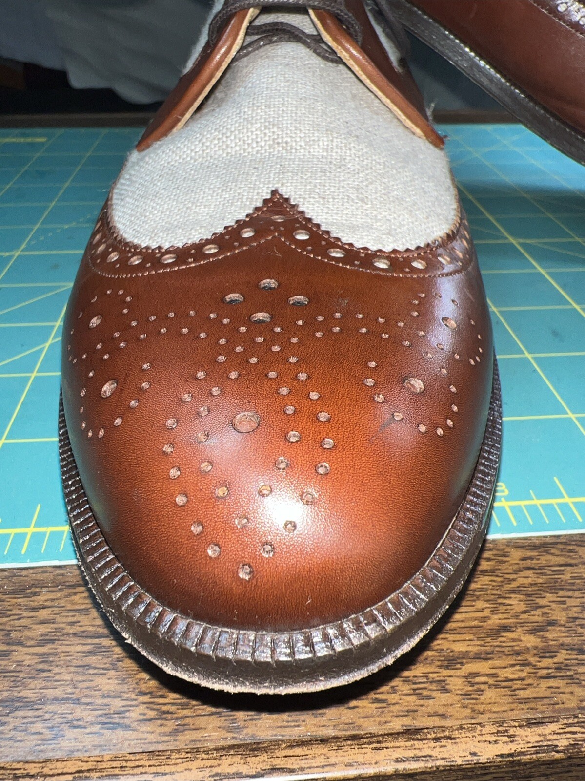 Picture 3 of 24