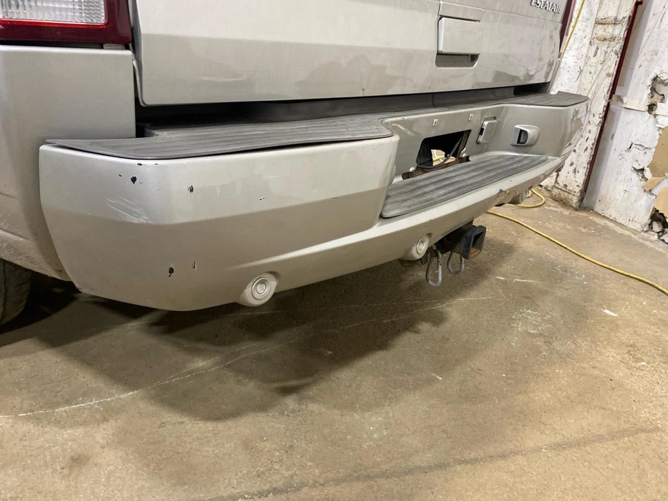 02 03 04 05 06 CADILLAC ESCALADE conjunto de para-choque traseiro - Imagem 2 de 4